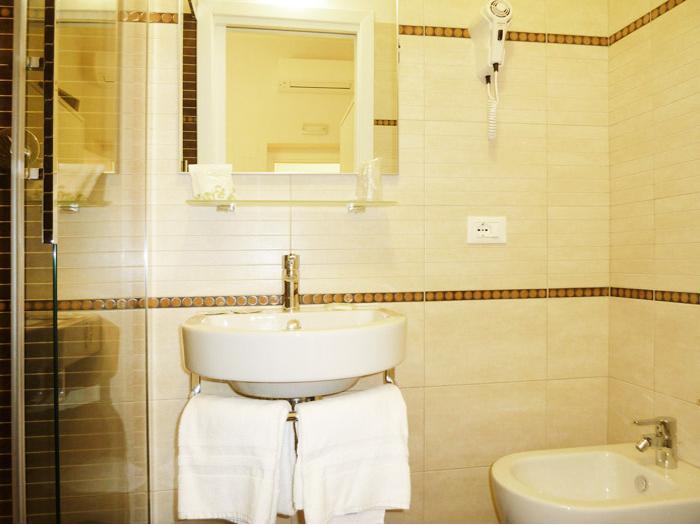 Bed and breakfast Manila 4*
